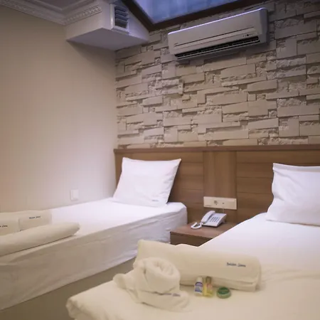 Hotel Golden Stone Butik Çeşme