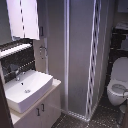 Golden Stone Butik Hotell 3*
