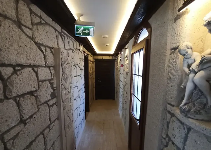 Golden Stone Butik Otel 3*