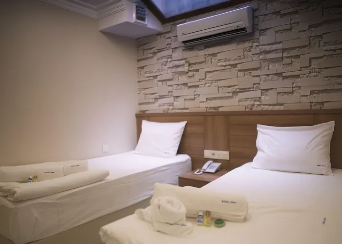 Otel Golden Stone Butik Çeşme