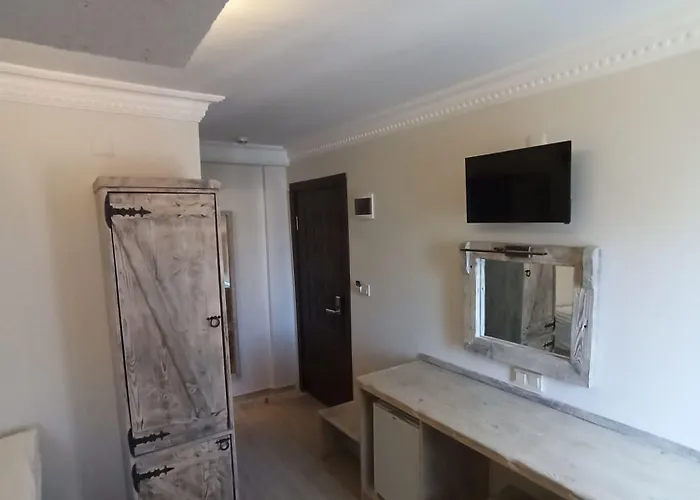 Otel Golden Stone Butik Çeşme