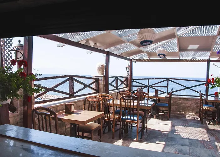 Golden Stone Butik Otel 3*