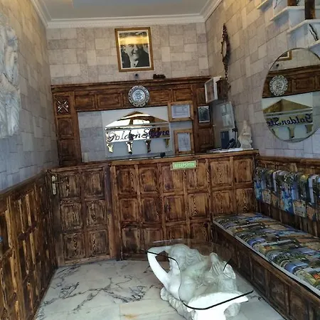 Golden Stone Butik מלון Çeşme