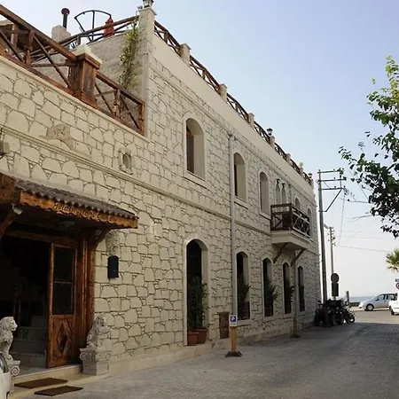 Golden Stone Butik 3* Cesme