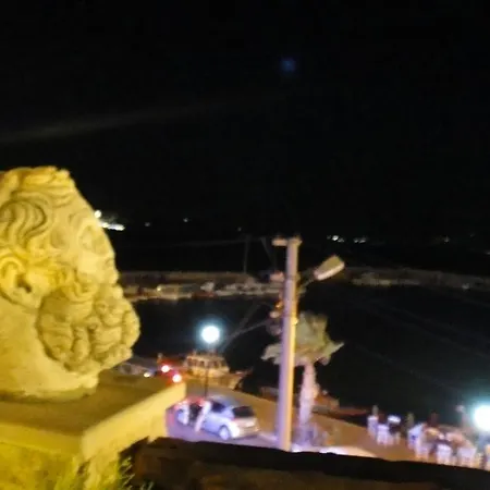 Golden Stone Butik Hotel 3*