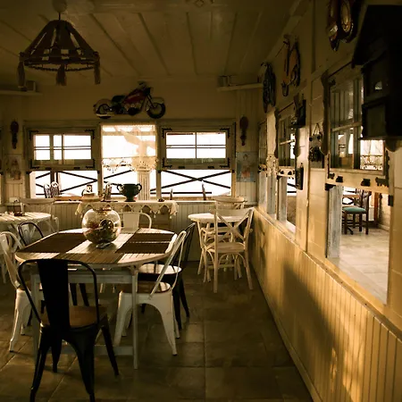 Golden Stone Butik Çeşme