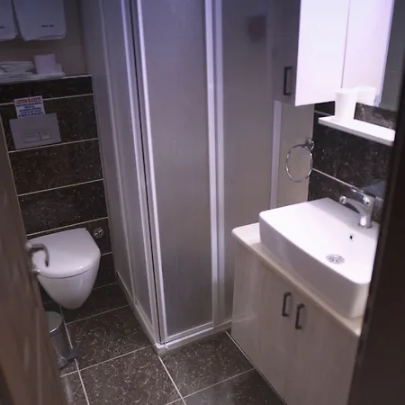 Golden Stone Butik 3*