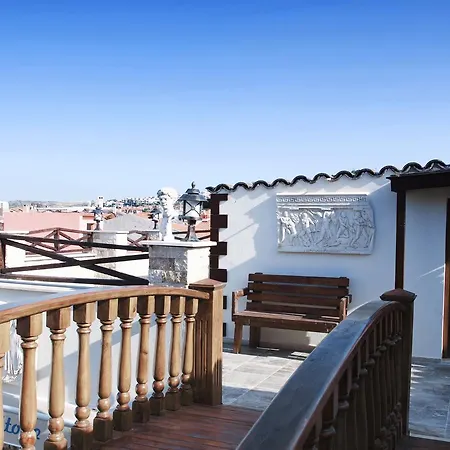 Golden Stone Butik 3*