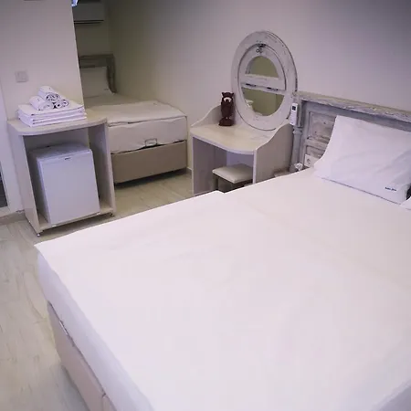 Golden Stone Butik Otel 3*