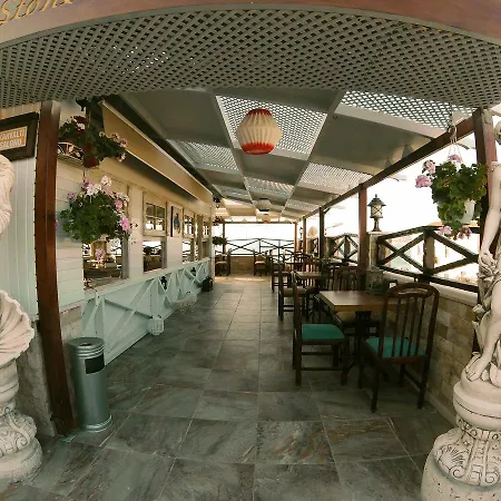 מלון Golden Stone Butik 3*